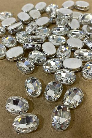 Silver Color Oval Case Beyoglu Stone Stitched Glass Beads 5 Pieces