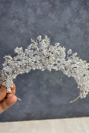 Gümüş Renk Serva Yoğun Boncuk İşlemeli Tasarım Gelin Kına Tacı