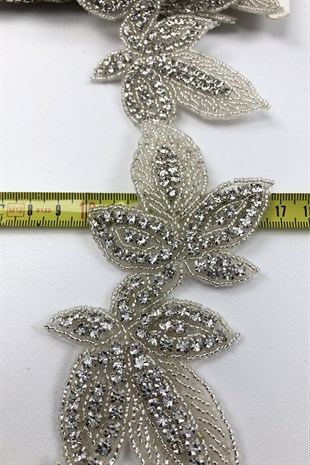 الفضة الملونة ورقة نمط الحديد على الشريط الحجري