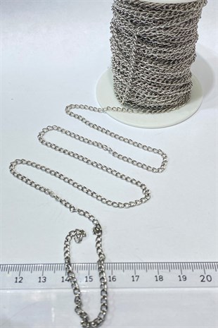 Gümüş Renk Yassı Metal Kolye Zinciri 1 Mt