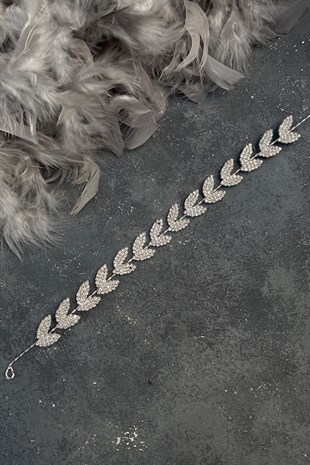 Bella Bridal Hair Accessory with Silver Leaf Motif