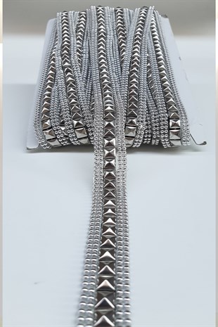 Gümüş Zımba Desenli İşlemeli Şerit 2Cm