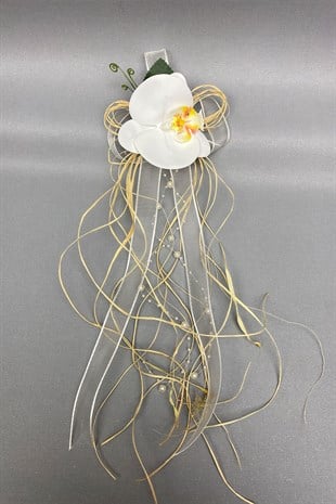 Straw Bundle Suitcase and Convoy Car Ornament 1 Piece Cream