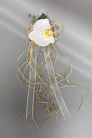 Straw Bundle Suitcase and Convoy Car Ornament 1 Piece Cream