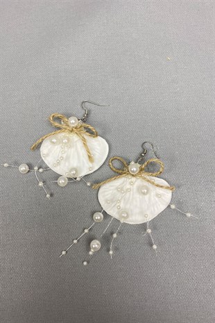 Straw Pearl Orchid Earrings