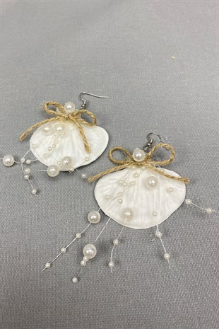 Straw Pearl Orchid Earrings