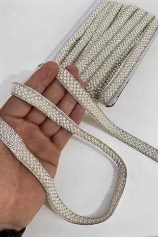 لؤلؤة مطرزة بالحديد على شريط الحجر زين