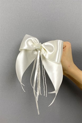 İnci Ve Boncuklu Fiyonklu Saç Tokası