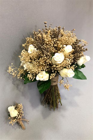 Islak Beyaz Gül ve Bej Cipsolu Gelin Buketi