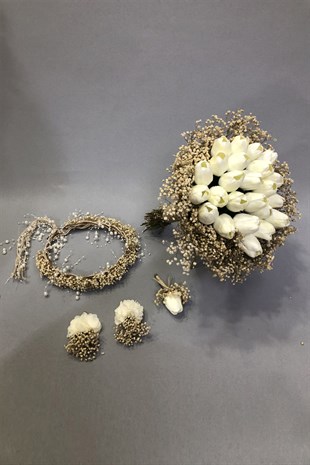 Islak Beyaz Laleli Cipsolu Gelin Buketi Seti