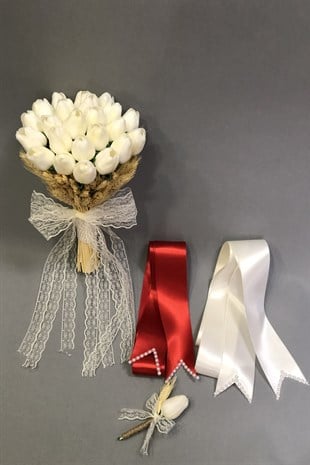 Islak Beyaz Laleli Gelin Eli Çiçeği ve Takı Kurdelesi 