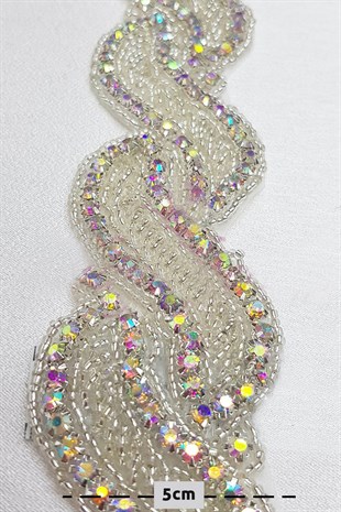 Janjanlı Renk İşlemeli Kristal Taşlı Ütüyle Yapışan Şerit