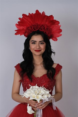 Velvet Rose Feathered Special Design Bridal Henna Crown