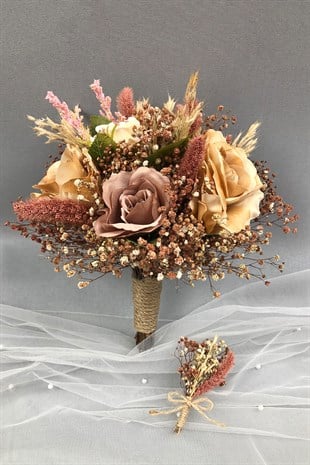 Kahve ve Bej Kurutulmuş Çiçekli Gelin Buketi ve Yaka Çiçeği
