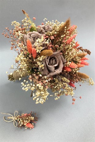 Brown Bride Bouquet and Groom Boutonniere