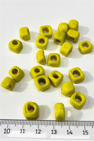 Kare Cam Boncuk Kolye ve Bileklik Ucu 5 Adet Sarı