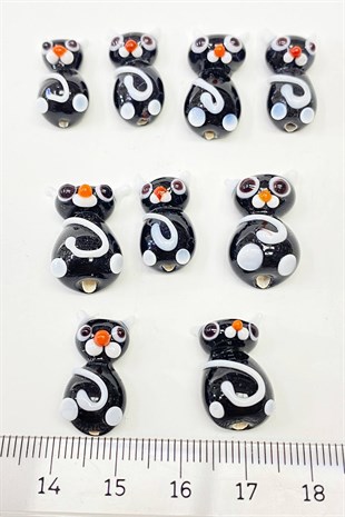 Cat Patterned Glass Bead Pendant Black 1 Pcs