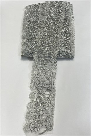 Kenar Çiçek Desenli Dantel Güpür