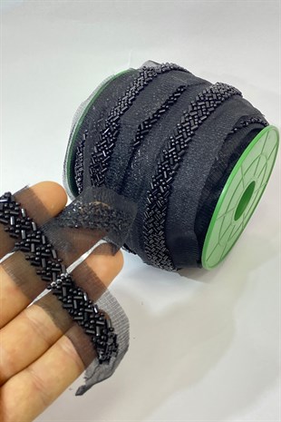 Kesme Kum Boncuk İşlemeli Şerit 1 mt