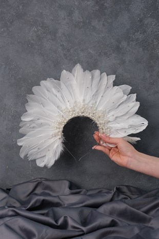 Off-White Eagle Feathered Stone Special Design Bridal Henna Crown