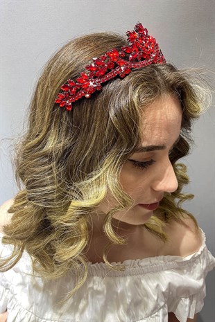 Red Berlin Model Bride Henna Crown