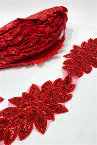 Kırmızı Boncuk İşlemeli Çiçek Desen Baklava Geniş Şerit Aplik 1 Metre