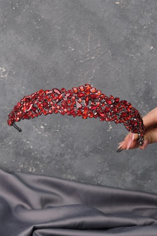 Red Ela Band Model Bridal Crown Hair Accessory