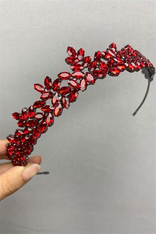 Red Dream Model Bride Henna Crown