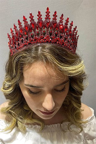 Red Henna Model Bride Henna Crown