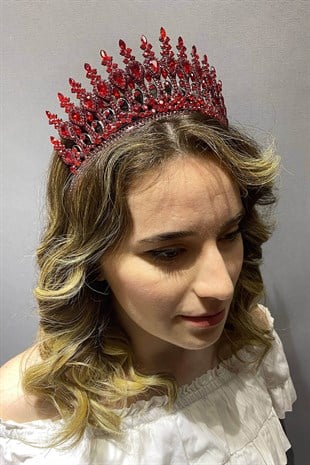 Red Henna Model Bride Henna Crown