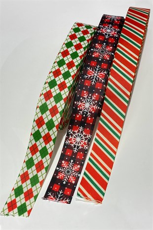 Kırmızı Kartanesi ve Çizgili Yılbaşı Kurdelesi 2,5 cm 30 mt Yeşil