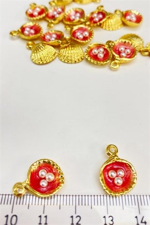 Red Enameled Clam Shell Pendant 1 Pcs