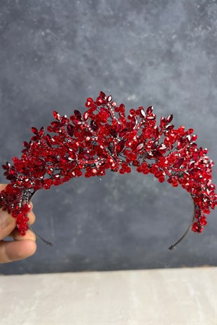 Kırmızı Serva Yoğun Boncuk İşlemeli Tasarım Gelin Kına Tacı