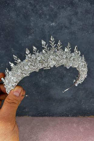 Cream Beaded Design Bridal Henna Crown