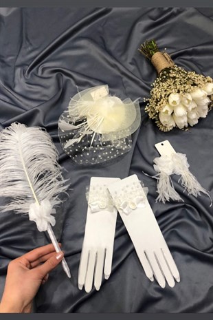 Krem Cipsolu ve Islak Laleli Gelin Buketi Takım