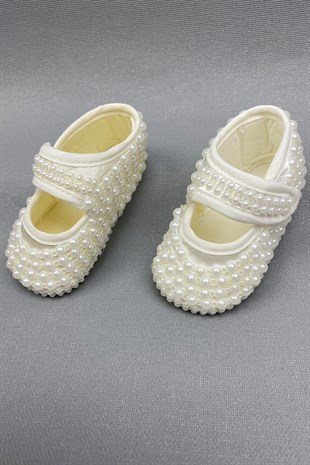 Cream Pearls Newborn Baby Shoes