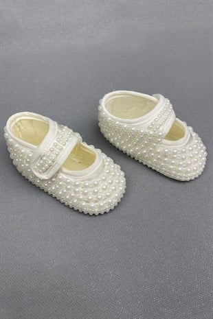 Cream Pearls Newborn Baby Shoes