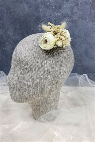 Cream Cotton Herb Chips and Artificial Flower Comb Hairpin Accessory
