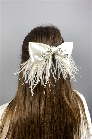 Krem Parlak Taşlı Tüylü Fiyonk Saç Tokası Aksesuar