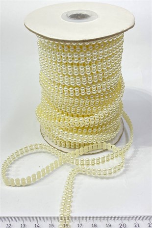 Krem Plastik Çift Sıralı Şerit Yarım İnci 4 mm 10 mt