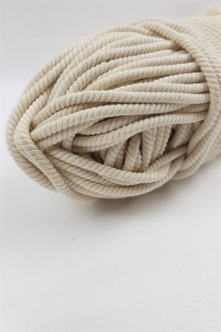 Krem Renk Hamak İpliği 5 mm