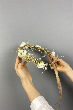 Krem Şakayık Çiçekli Cipsolu İncili Fiyonklu Dış Çekim Gelin Tacı