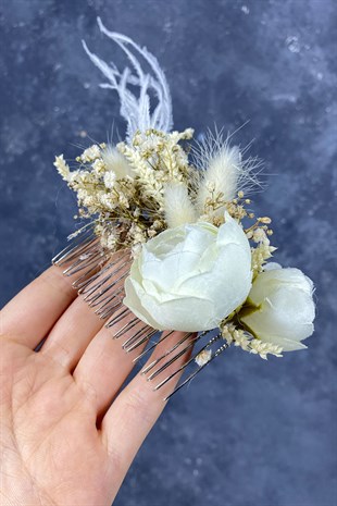 Krem Tüylü ve Cipso Çiçekli Taraklı Saç Aksesuarı