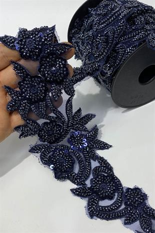 Lacivert Boncuk İşlemeli Çiçek Desen Geniş Şerit Aplik 1 Metre