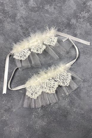 Lavin Feathered Couple Bridal Bracelet Hand Accessory