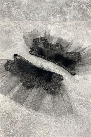 Lavin Feathered Couple Bridal Bracelet Hand Accessory