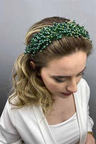 Lisa Model Bride Henna Crown