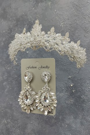 Shuttle Beaded Almond Bridal Crown And Drop Studded Earrings
