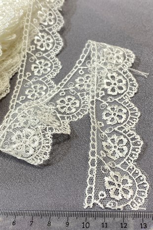 Minik Papatya Desen Kenar Güpür Dantel Fisto 9 mt