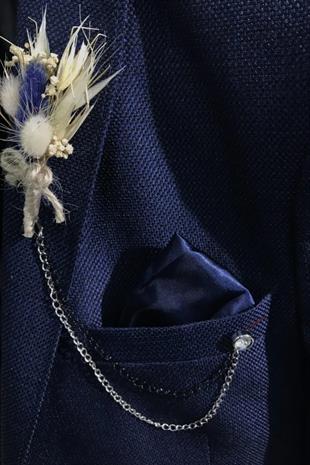Mor Çiçek Detaylı Damat ve Sağdıç Yaka Çiçeği 1 Adet